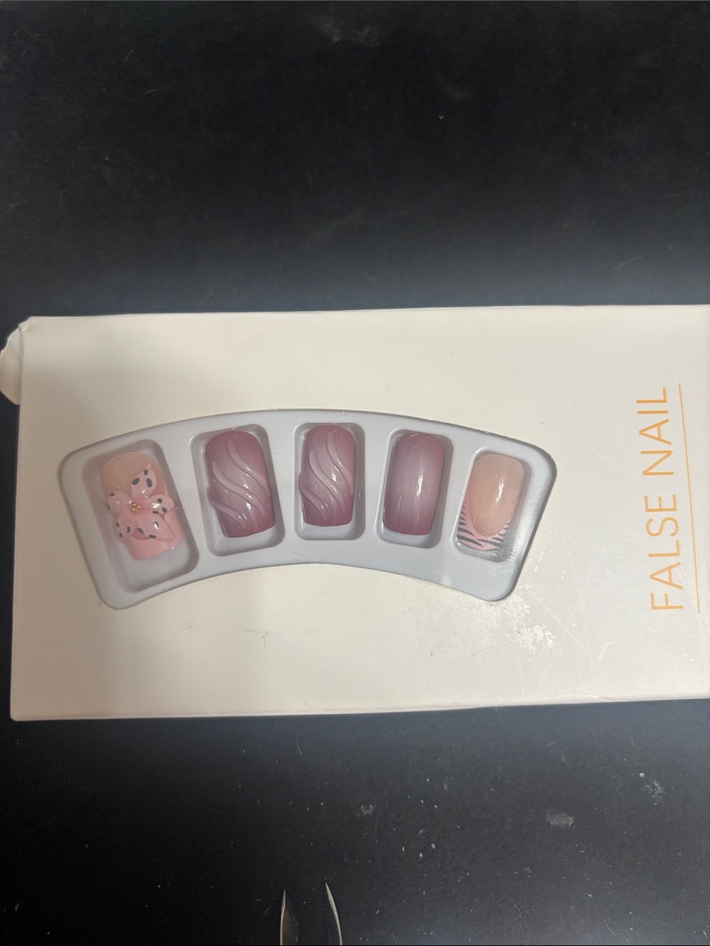 Peach Pink Press-On Nail Set with Floral Accent